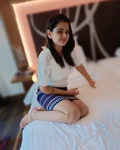 Escort Service In Curti